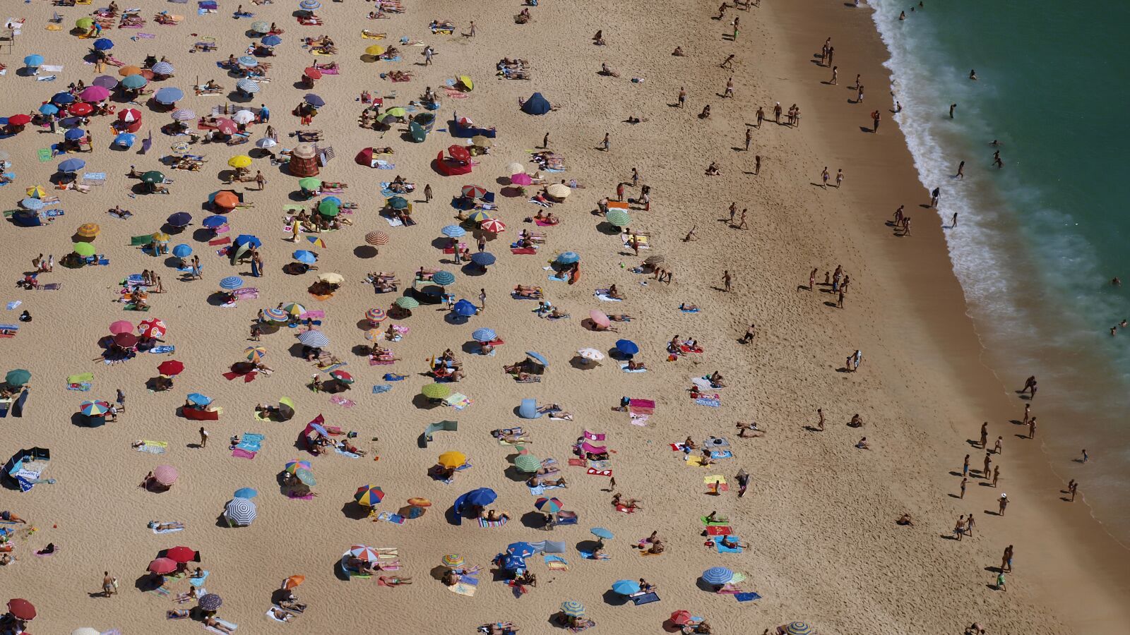 Olympus E-420 (EVOLT E-420) sample photo. Beach, sand, sea photography