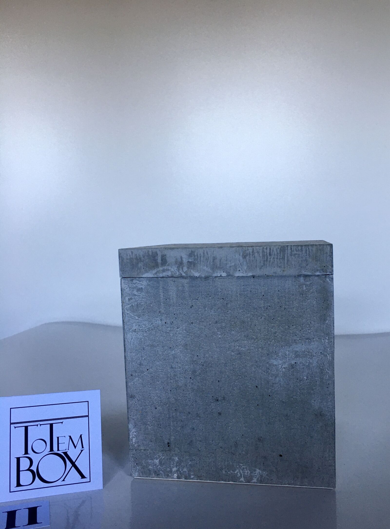 iPhone 6s Plus back camera 4.15mm f/2.2 sample photo. Concrete, design, box photography