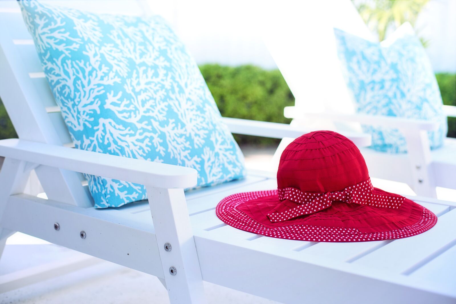 Canon EF 50mm F1.4 USM sample photo. Deck chair, lounger, lounge photography