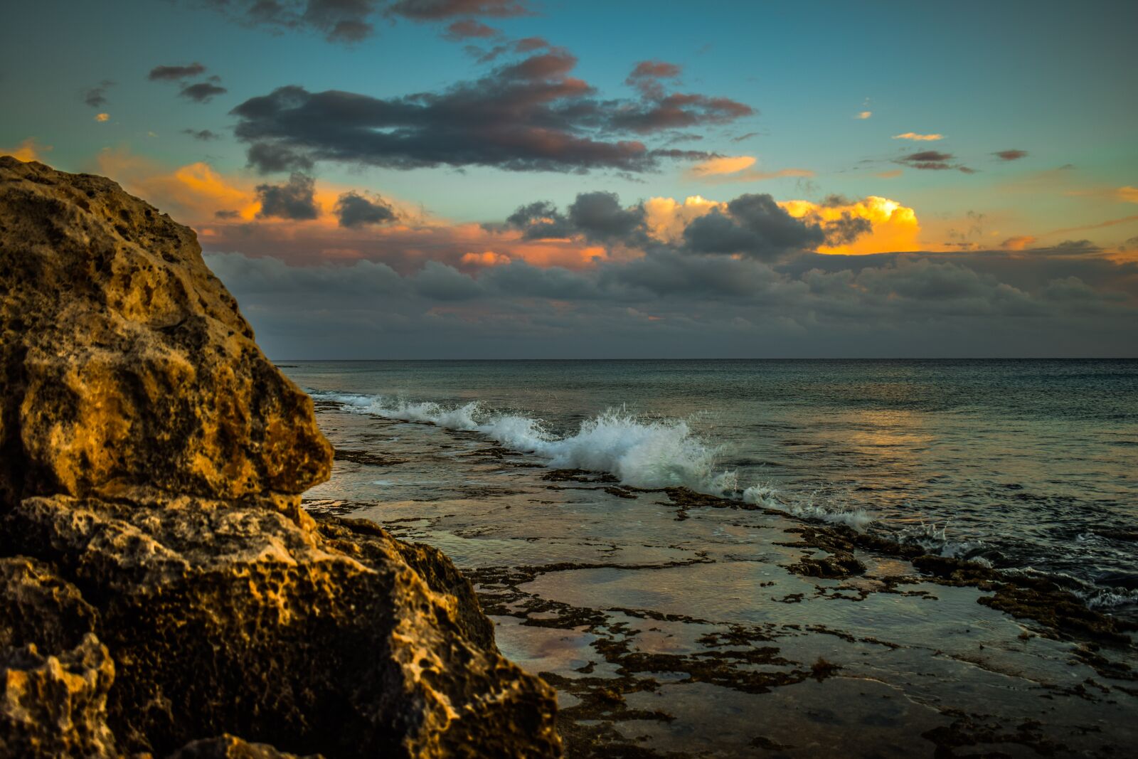 Nikon D3300 sample photo. Rocky coast, beach, sky photography