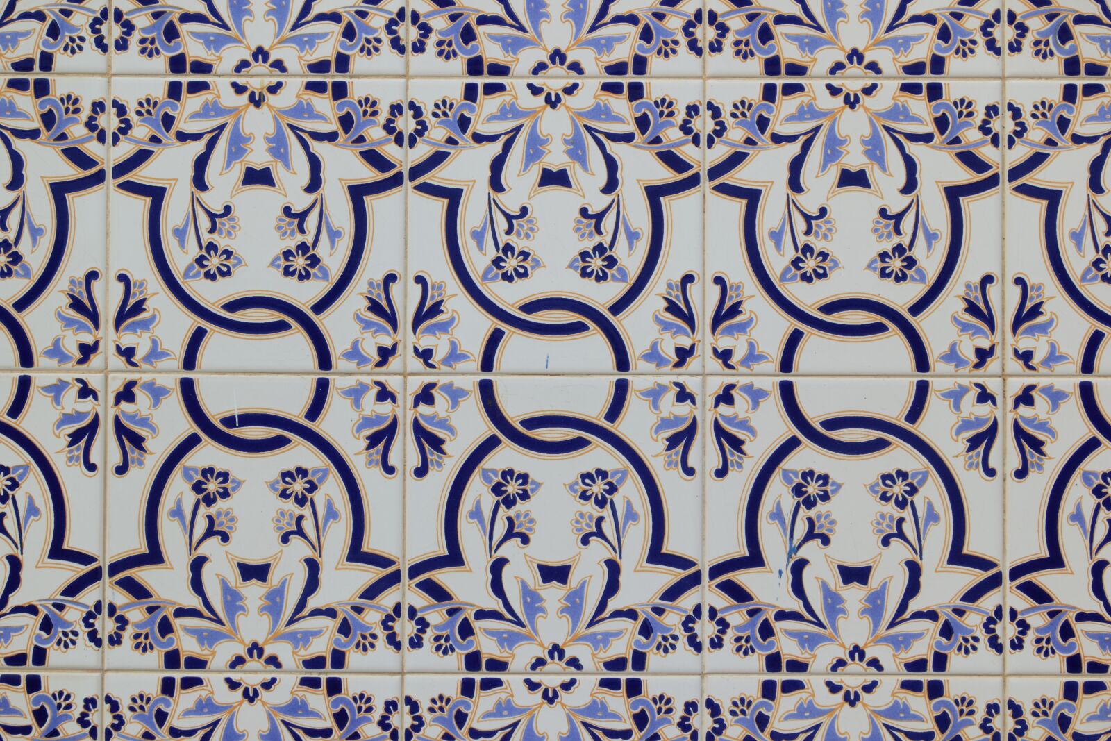 Canon EOS 550D (EOS Rebel T2i / EOS Kiss X4) sample photo. Portugal, faro, tile photography