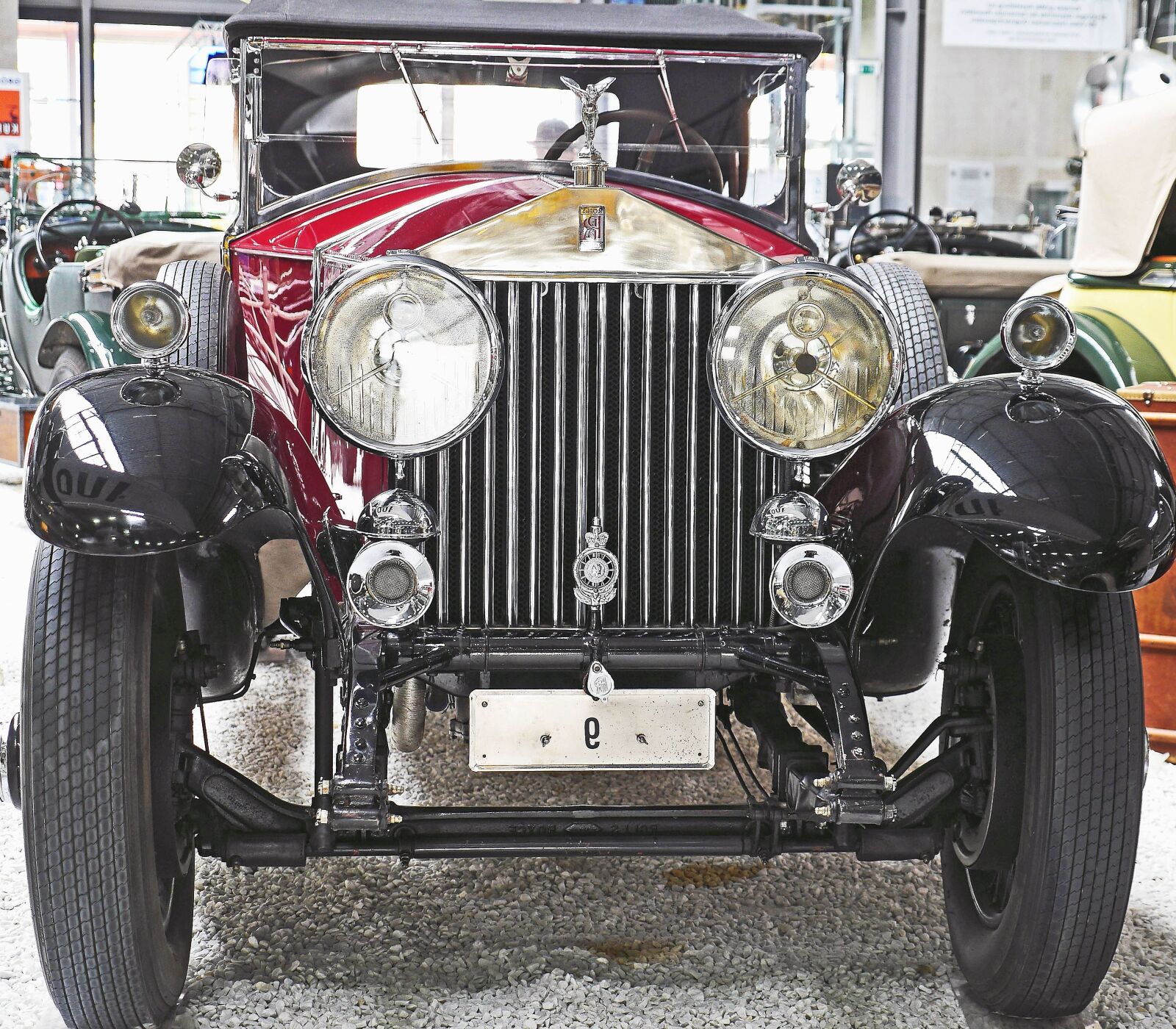 Panasonic Lumix DMC-GH3 sample photo. Car, classic, headlight, metal photography