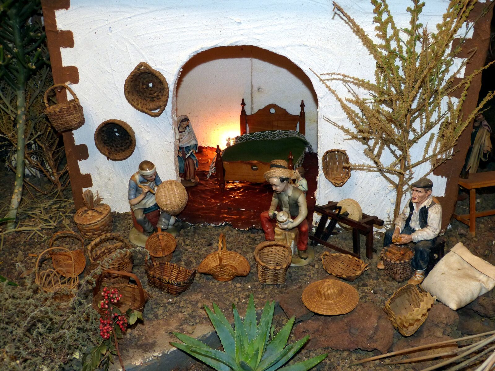 Panasonic Lumix DMC-FZ150 sample photo. Spain, village, historically photography