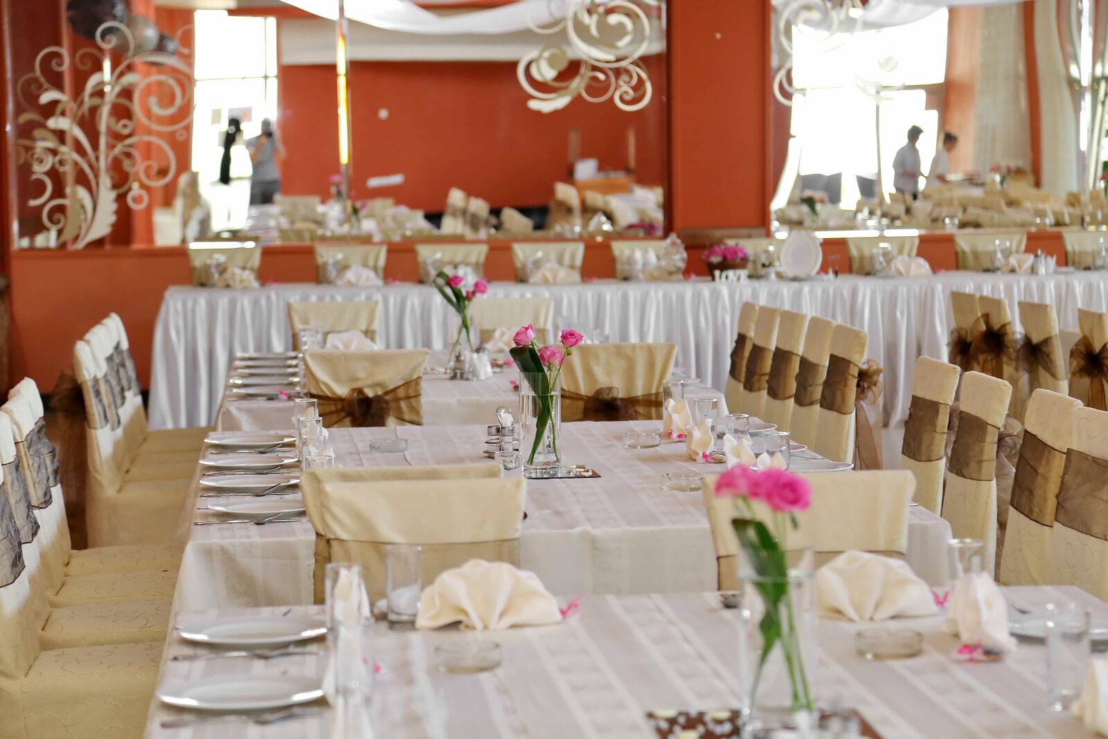 Canon EF 24-105mm F4L IS USM sample photo. Celebration, chairs, dining area photography