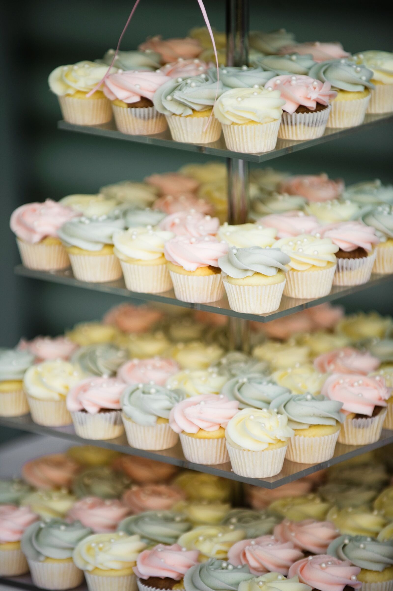 Nikon D700 sample photo. Cake, cupcake, party photography
