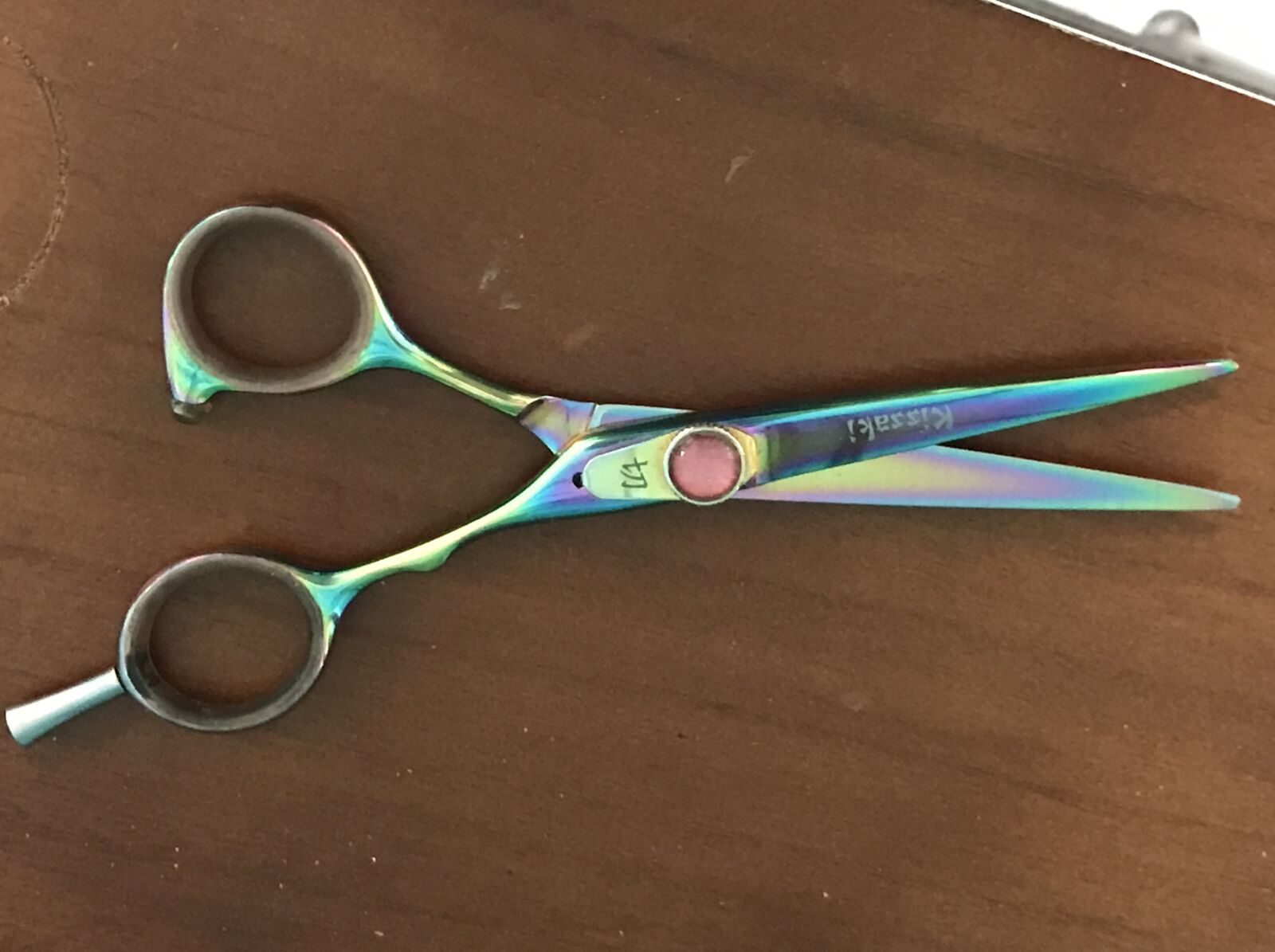 Apple iPhone 7 sample photo. Shears, haircut photography