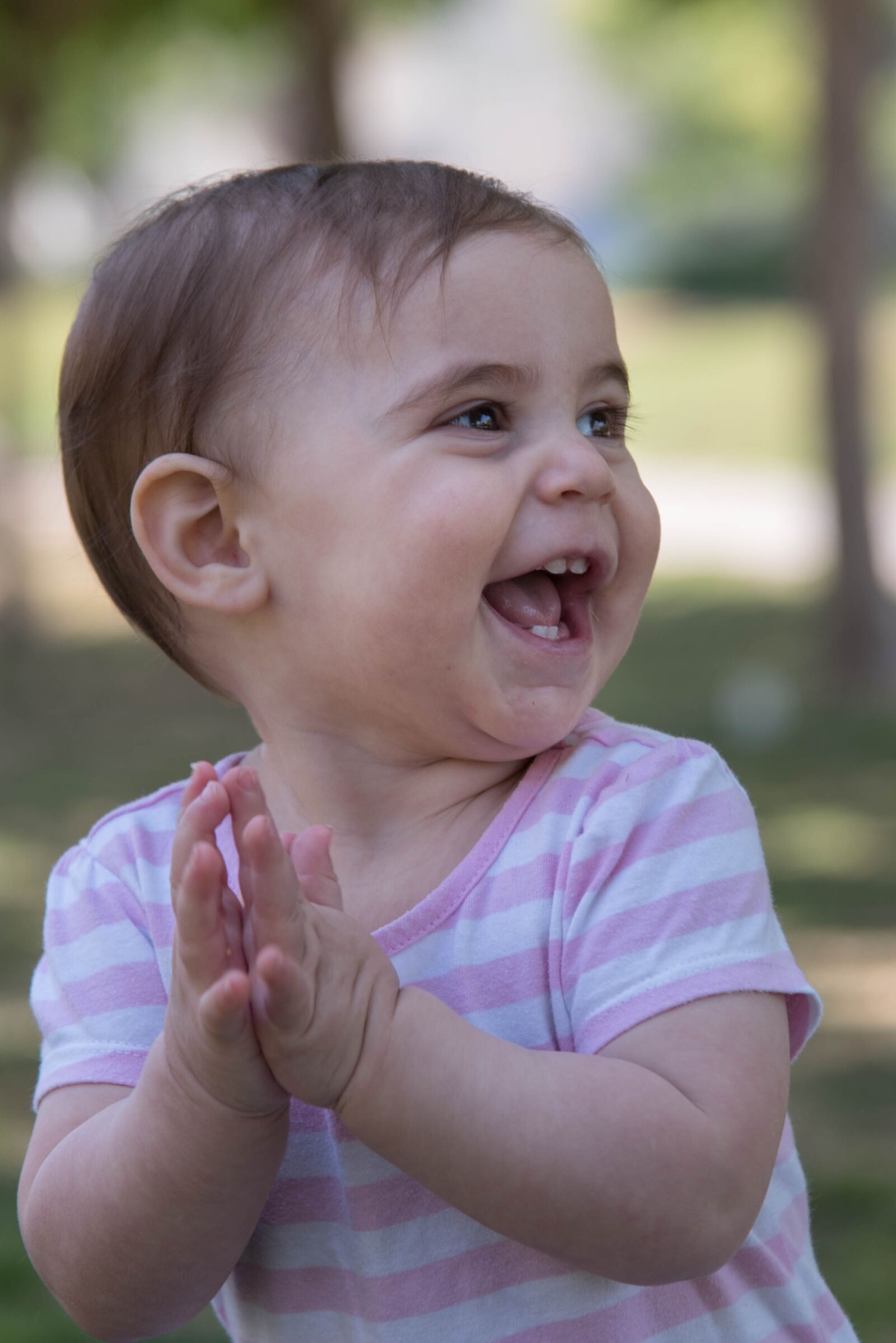 Nikon D750 sample photo. Baby, happy, clap photography