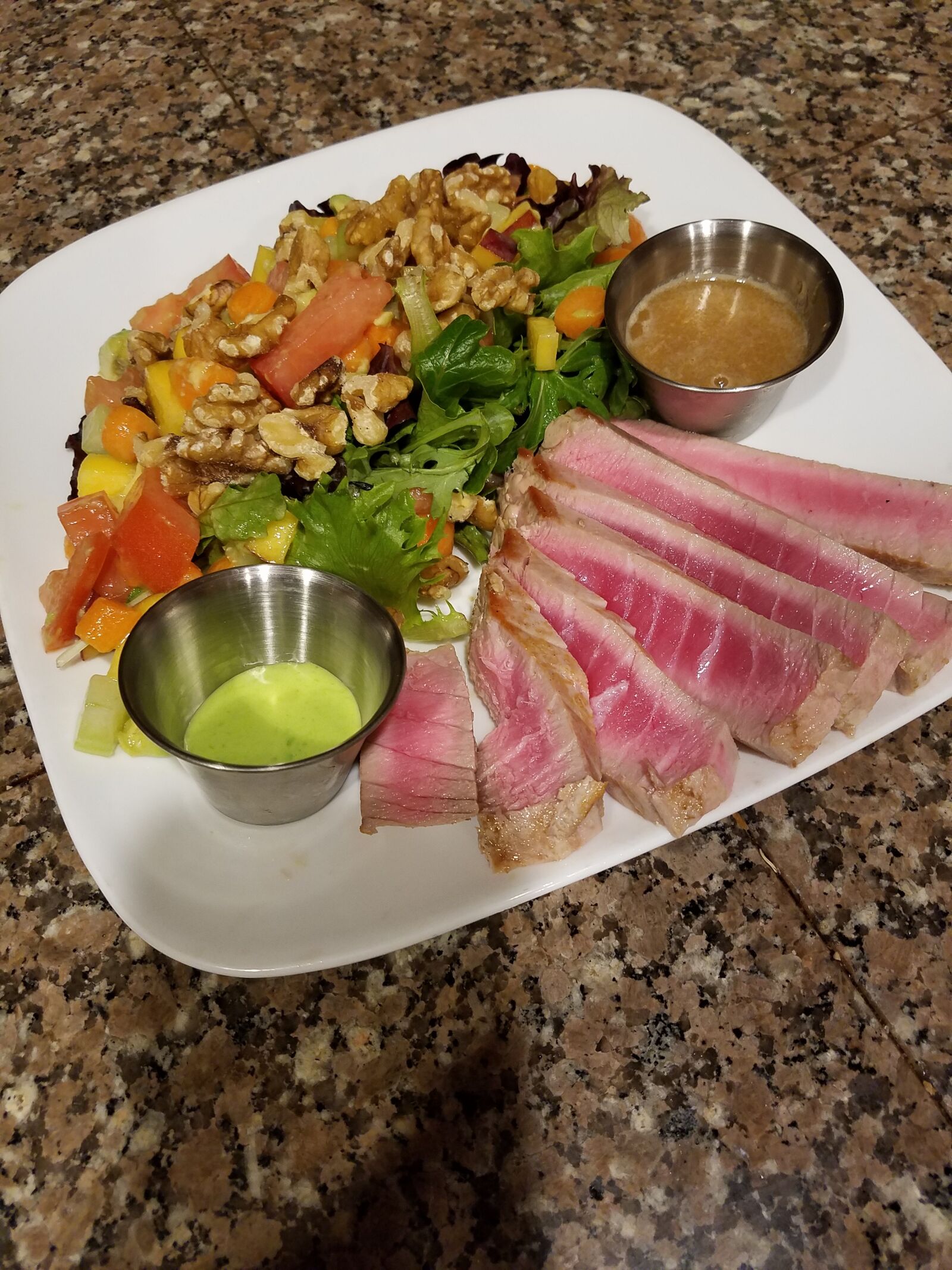 Samsung Galaxy S7 Edge sample photo. Seared tuna, salad, wasabi photography