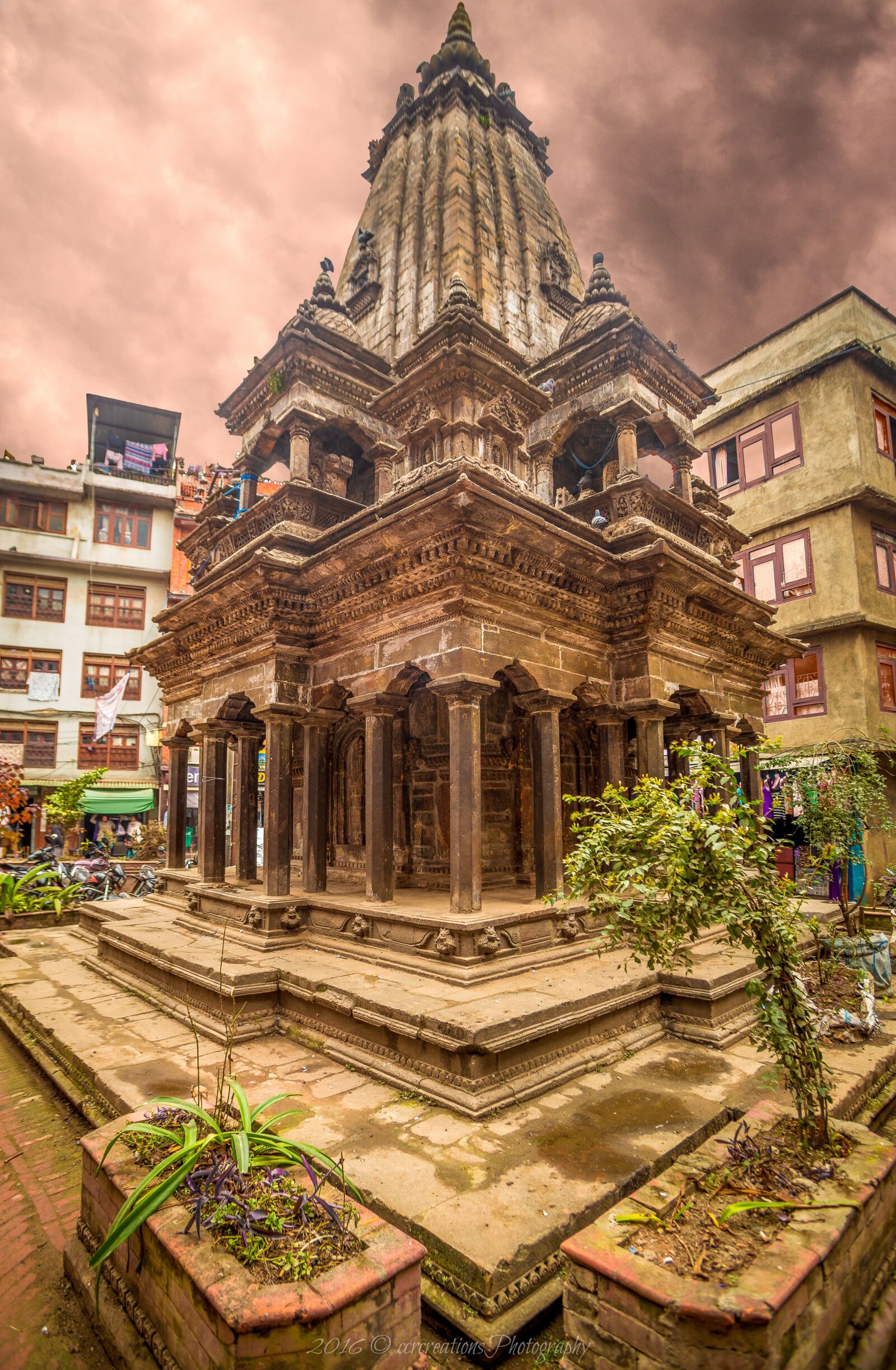 Canon EOS 6D + Canon EF 17-35mm f/2.8L sample photo. Nepal, temple, kathmandu photography