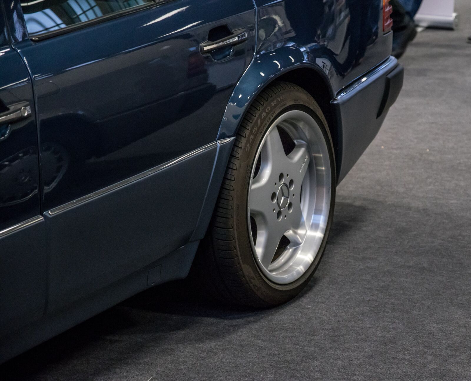 Pentax K-3 sample photo. Mercedes, youngtimer, vehicle photography
