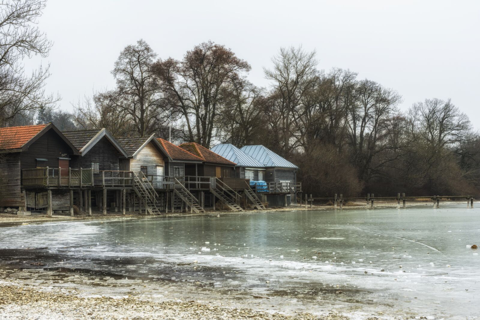 Nikon D7200 sample photo. Ammersee, boat house, frozen photography