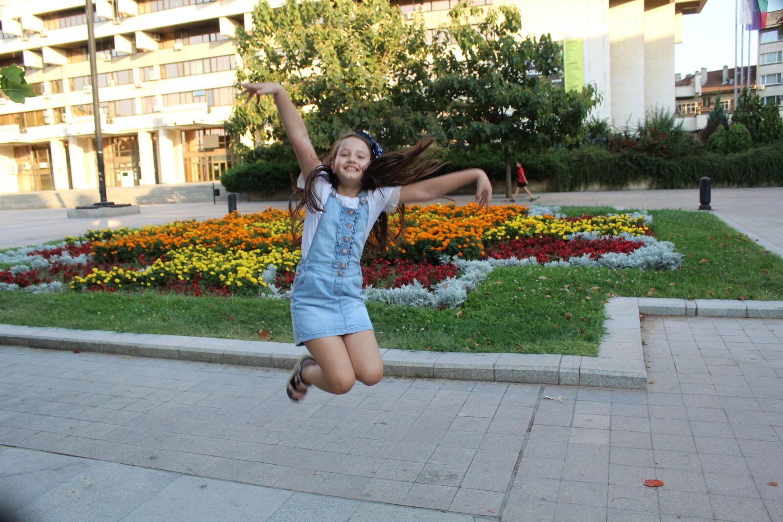 Canon EOS 4000D (EOS Rebel T100 / EOS 3000D) sample photo. Daria, photo, park photography
