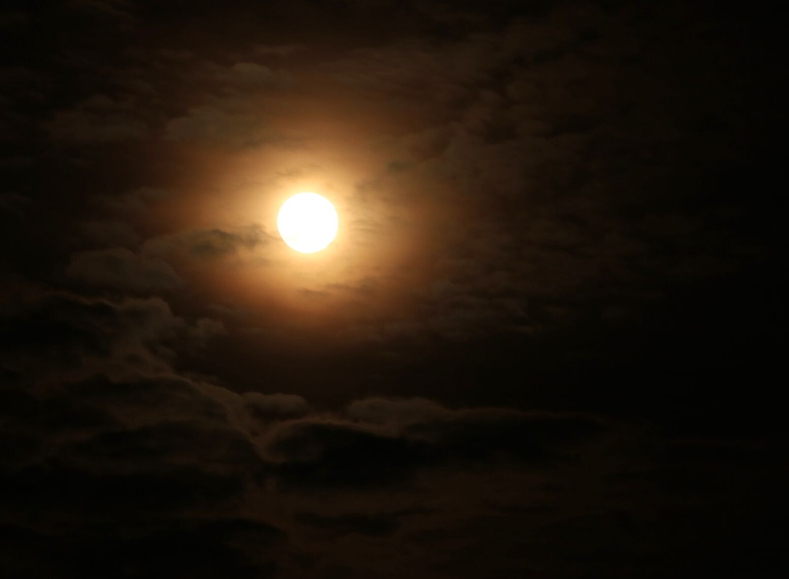 Canon EOS 760D (EOS Rebel T6s / EOS 8000D) sample photo. Moon, sky, night time photography
