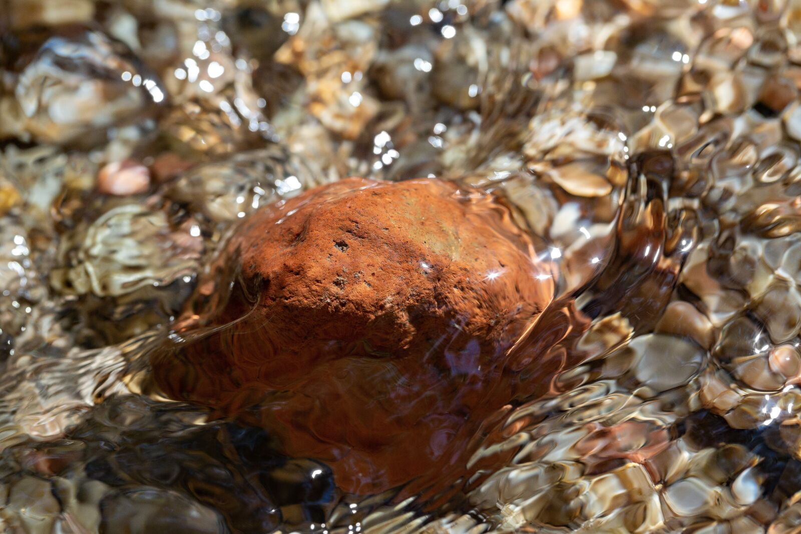 Canon EF 100mm F2.8L Macro IS USM sample photo. Stone, water, lake photography