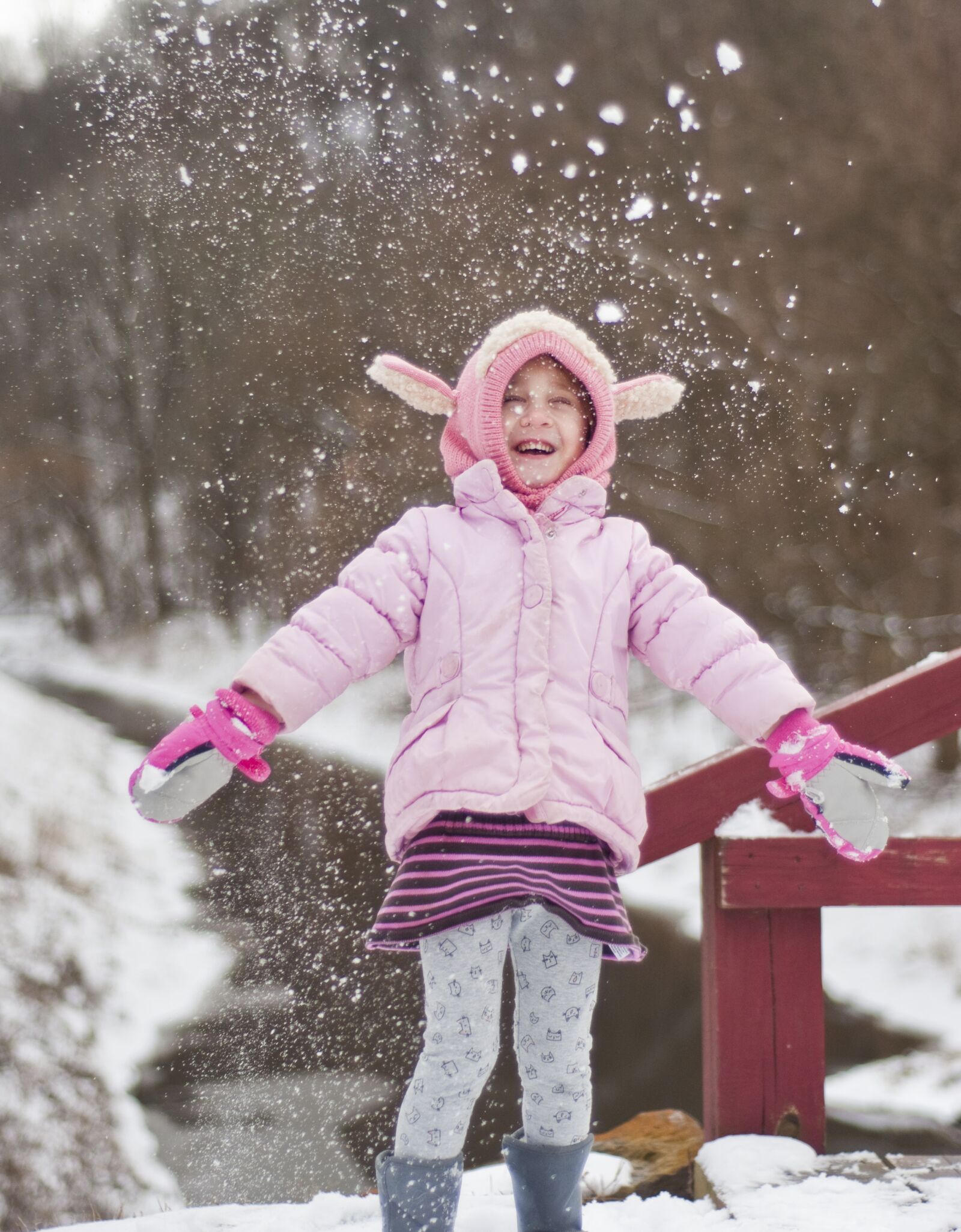 Nikon D90 sample photo. Girl, snow, pink photography