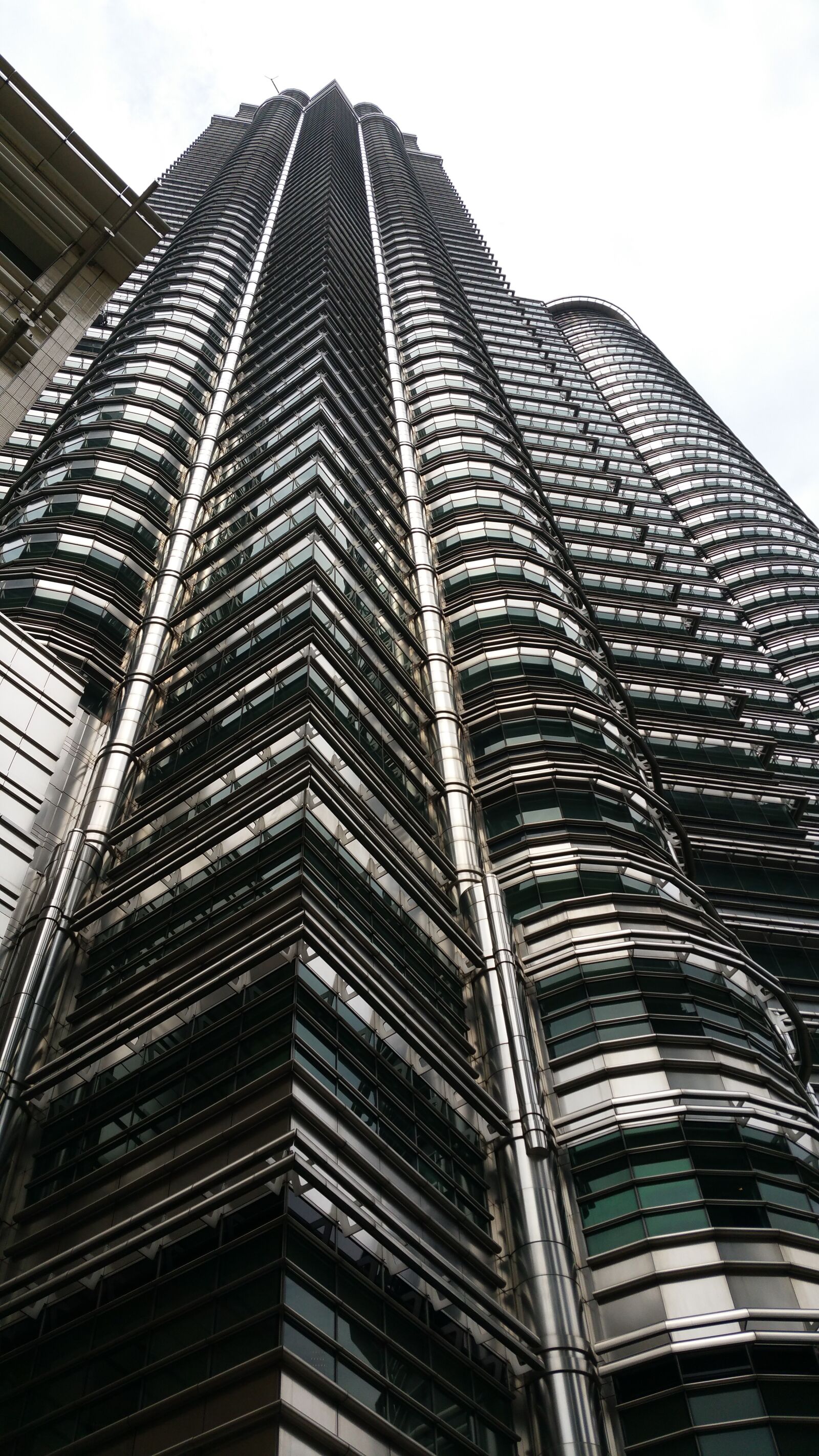 Samsung Galaxy S5 LTE-A sample photo. Petronas twin towers, kong photography