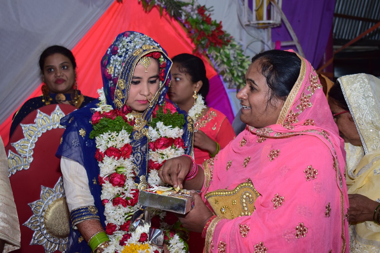Nikon D5300 sample photo. Engagement, bride, wedding photography