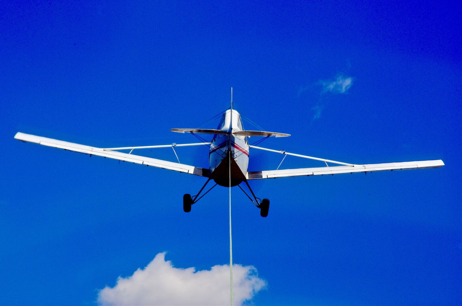 Pentax K10D sample photo. Tow, airplane, gliding photography
