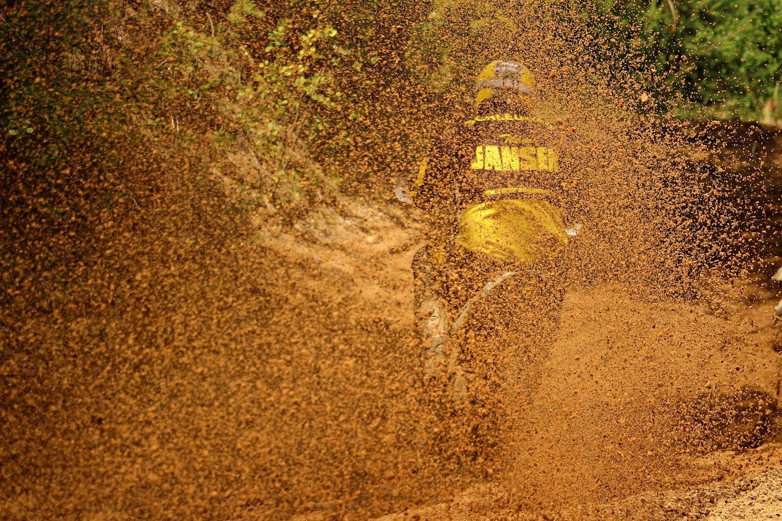 Canon EOS 100D (EOS Rebel SL1 / EOS Kiss X7) sample photo. Sand, motocross, dirtbike photography