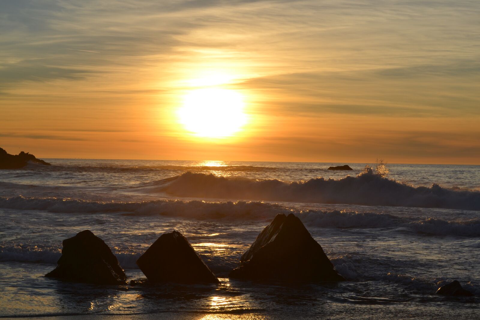 Nikon D3100 sample photo. Sunset, dawn, water photography