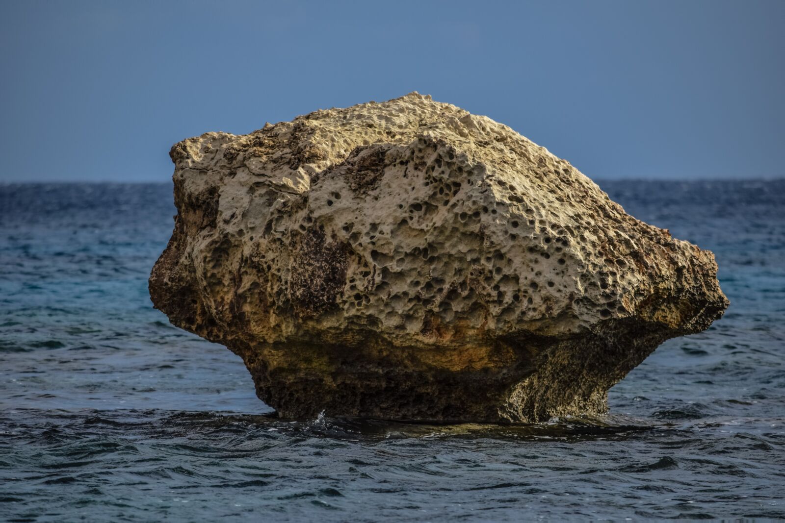 Nikon D3300 sample photo. Rock, water, sea photography