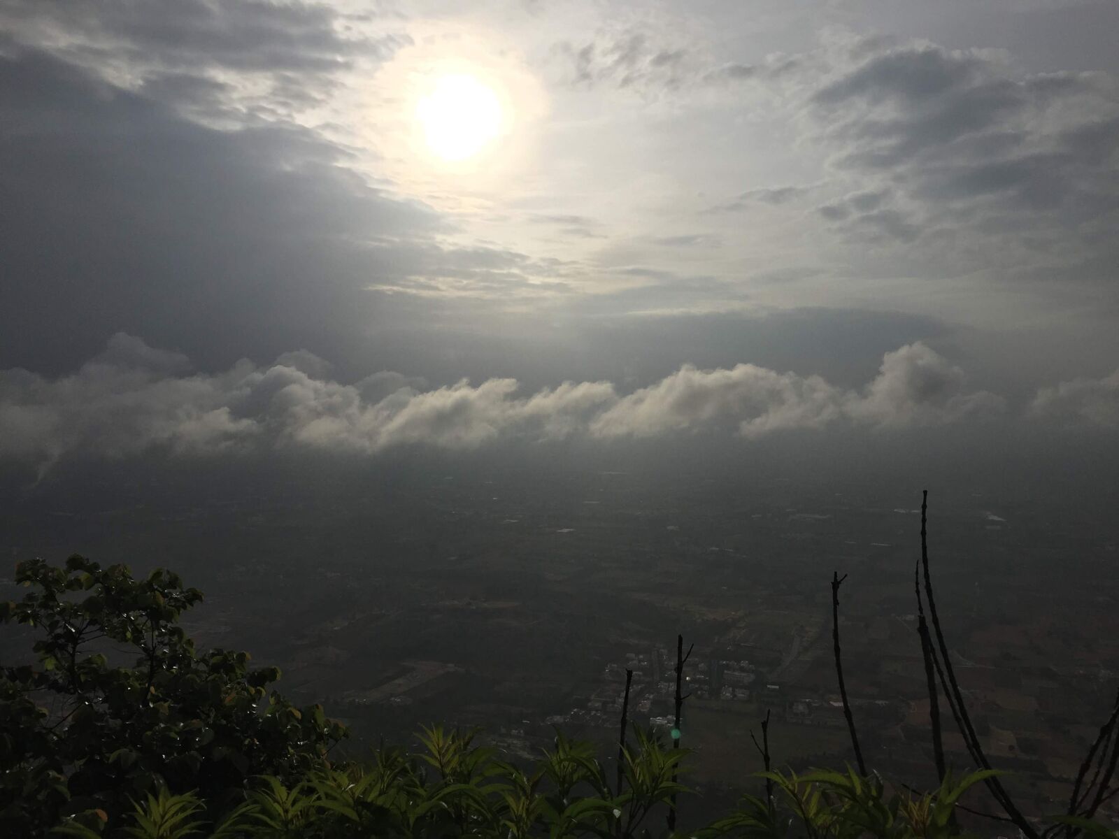 iPhone 6 back camera 4.15mm f/2.2 sample photo. Sunrise, viewpoint, sun photography