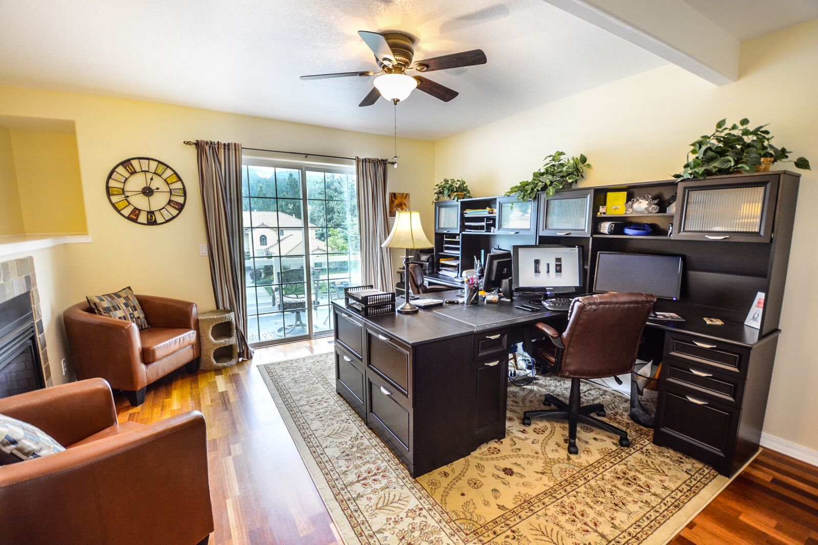Nikon D5200 sample photo. Home office, residence, residential photography