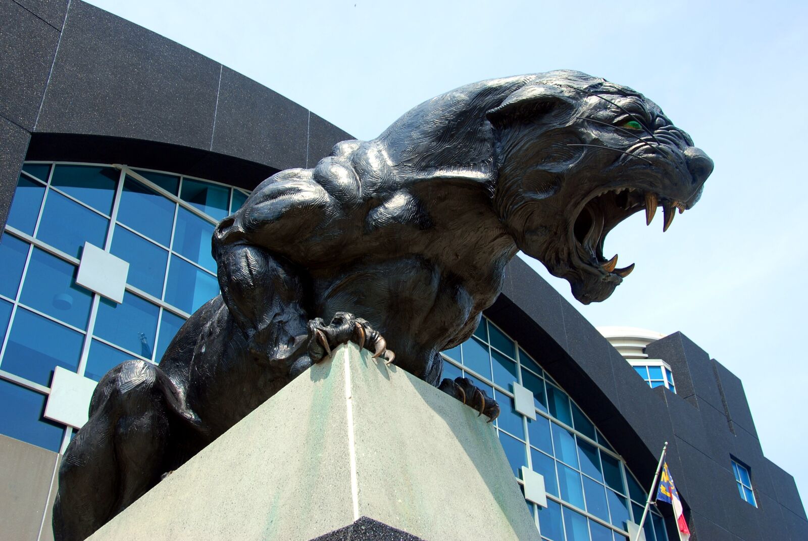 Nikon D200 sample photo. Panther sculpture, football, stadium photography