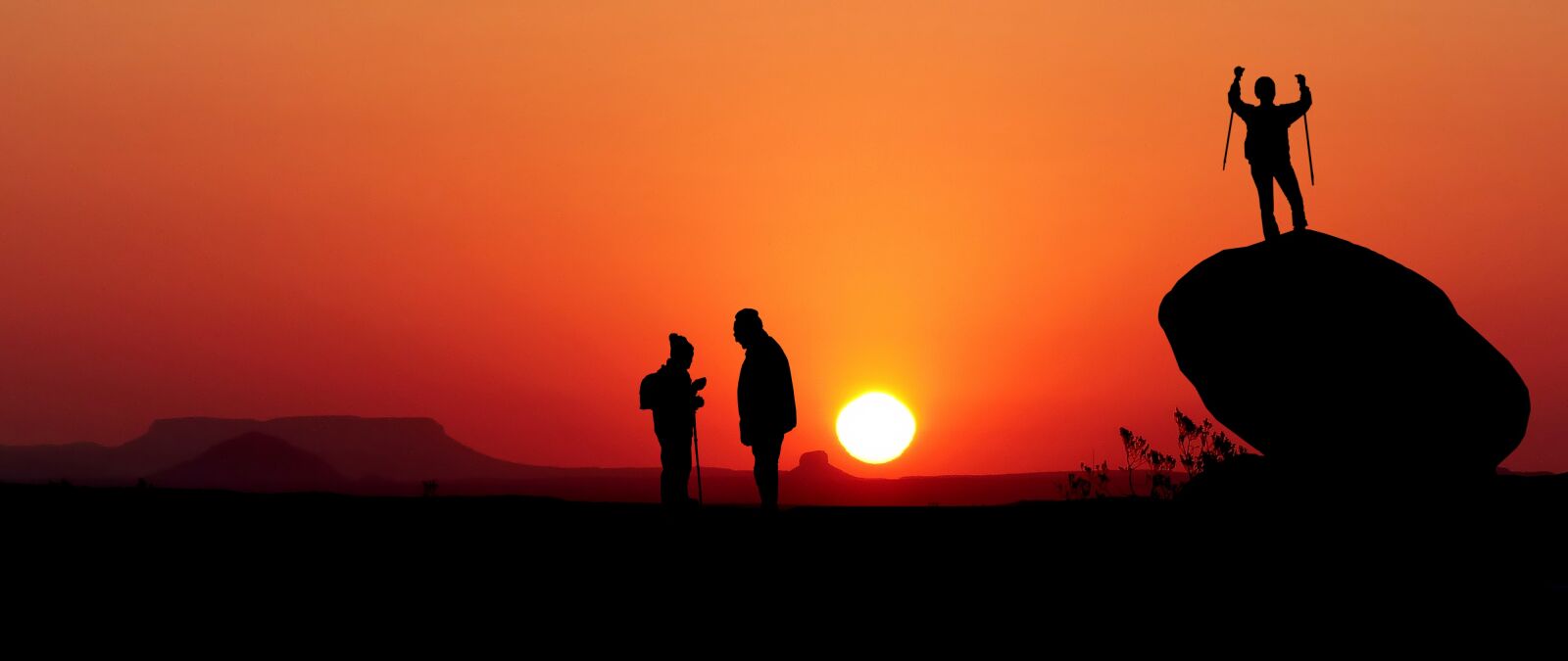 Panasonic Lumix DMC-FZ200 sample photo. Sunset, hiking, hikers photography