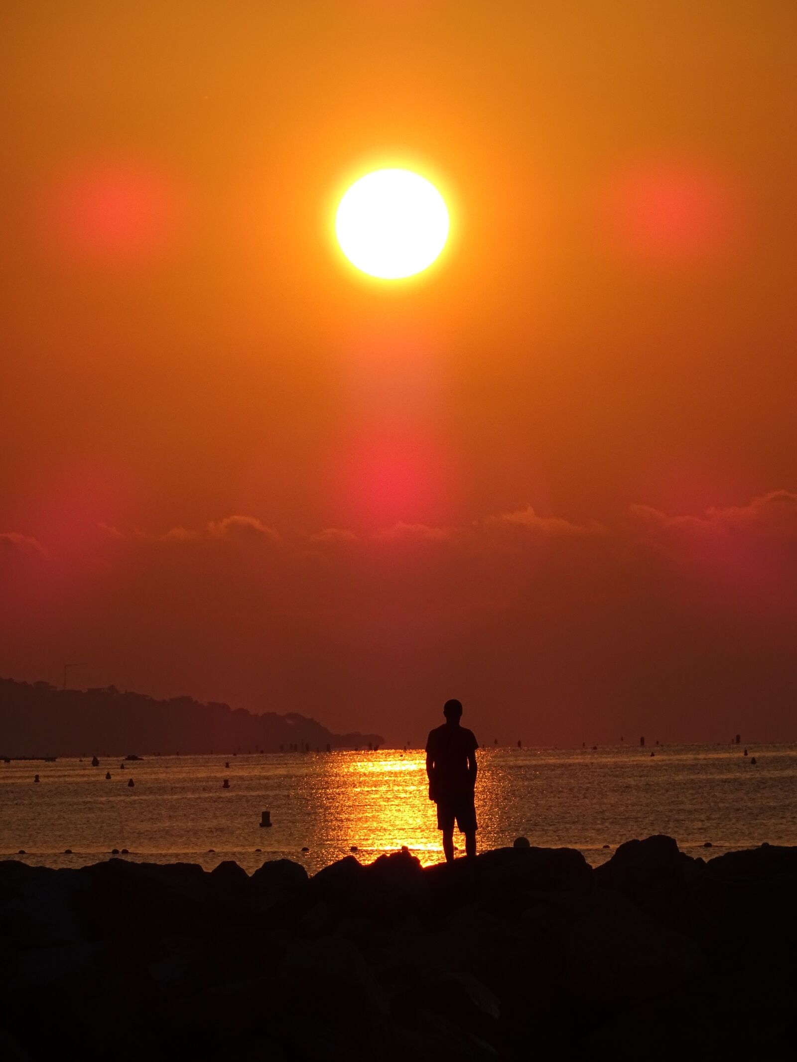 Sony DSC-HX60 sample photo. Dawn, sun, sea photography