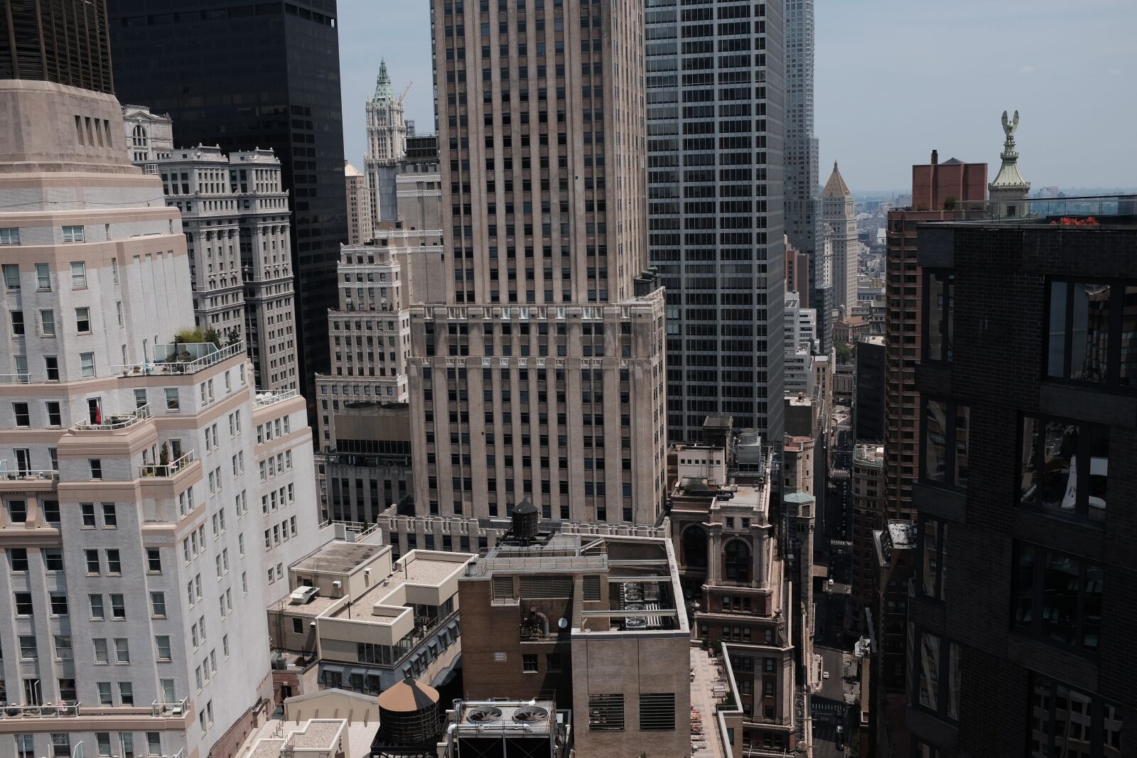 Fujifilm X100T sample photo. Manhattan, buildings, city photography