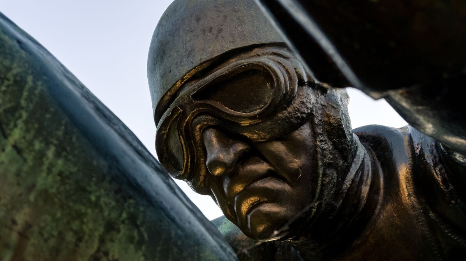 Sony Alpha a5000 (ILCE 5000) sample photo. Art, sculpture, face photography