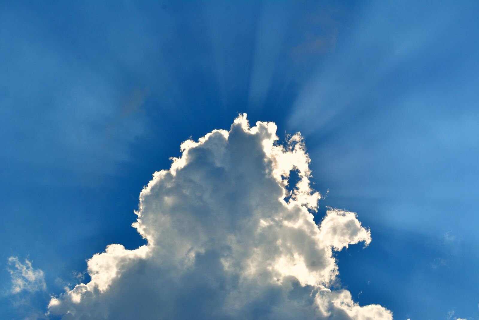 Nikon D7100 sample photo. Sky, couds, blue photography