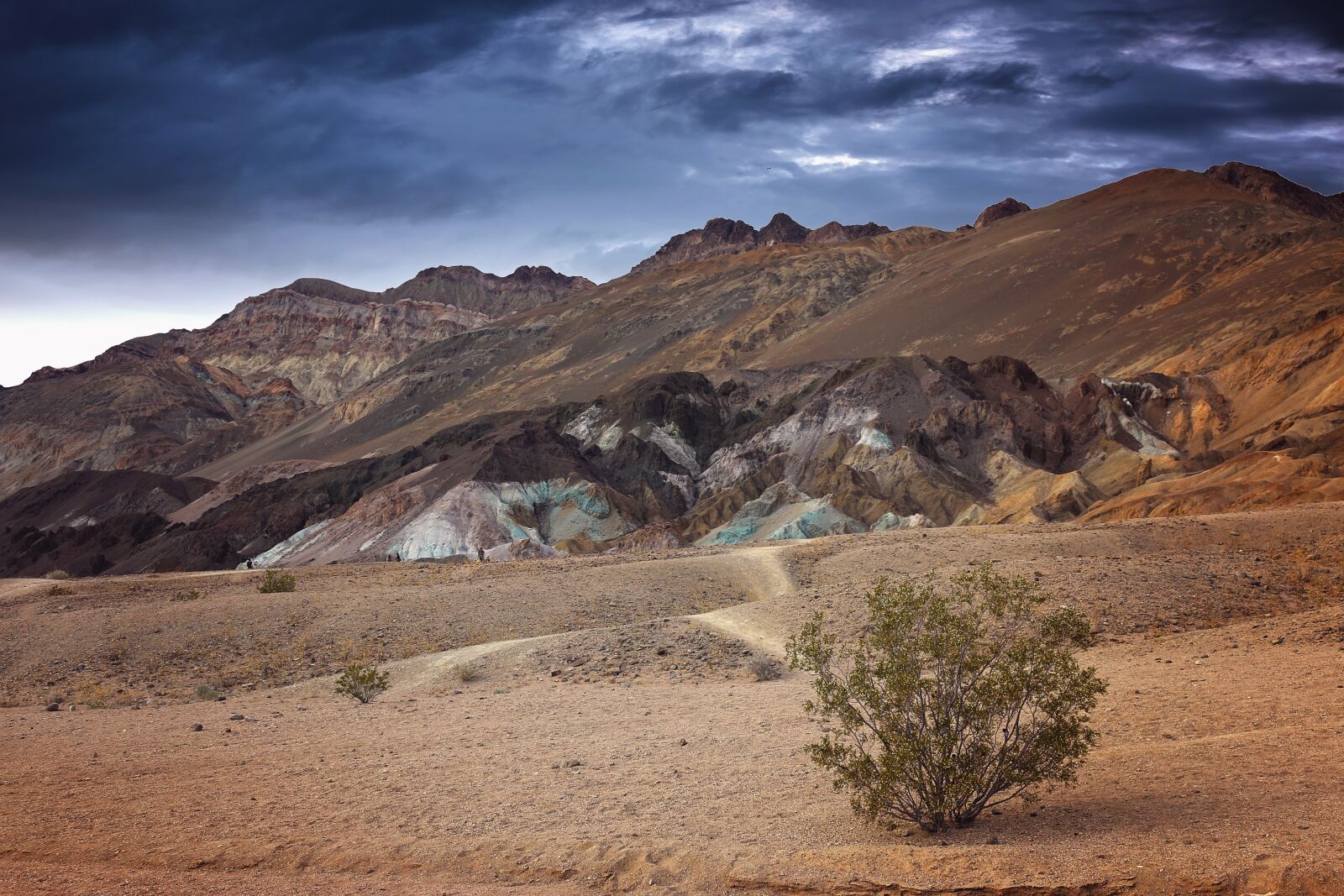 Canon EOS 70D + Canon EF-S 18-55mm F3.5-5.6 IS STM sample photo. Death valley, artists drive photography