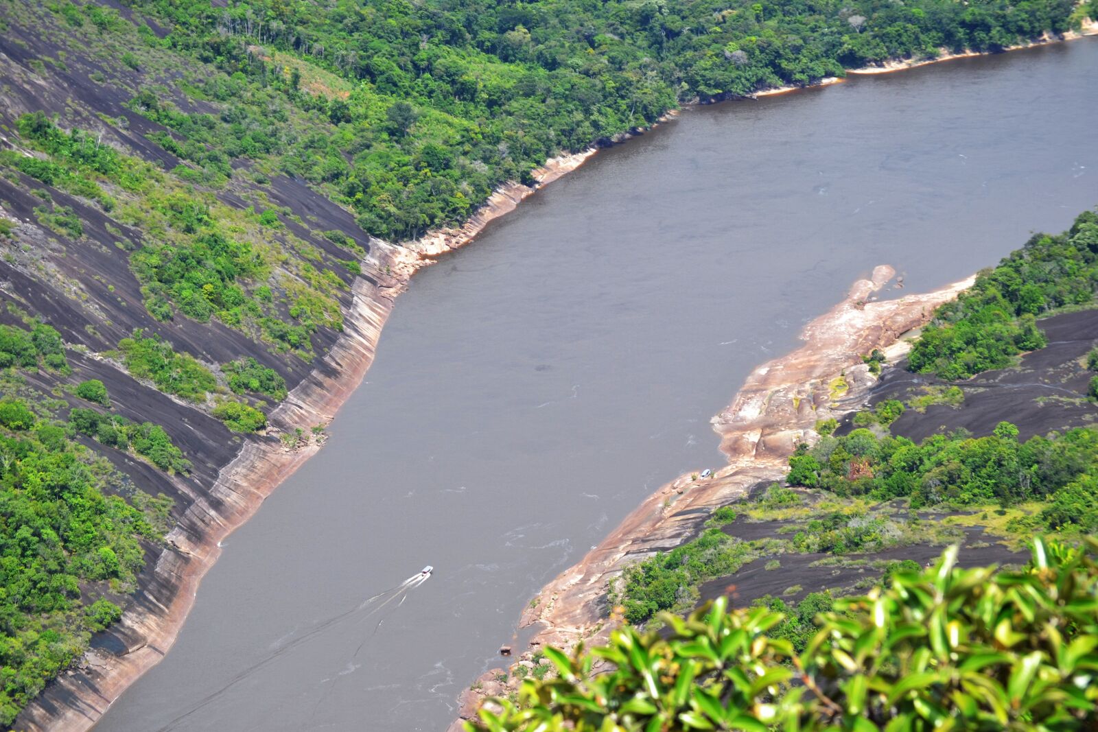 Nikon D3100 sample photo. River, navigation, nautical photography