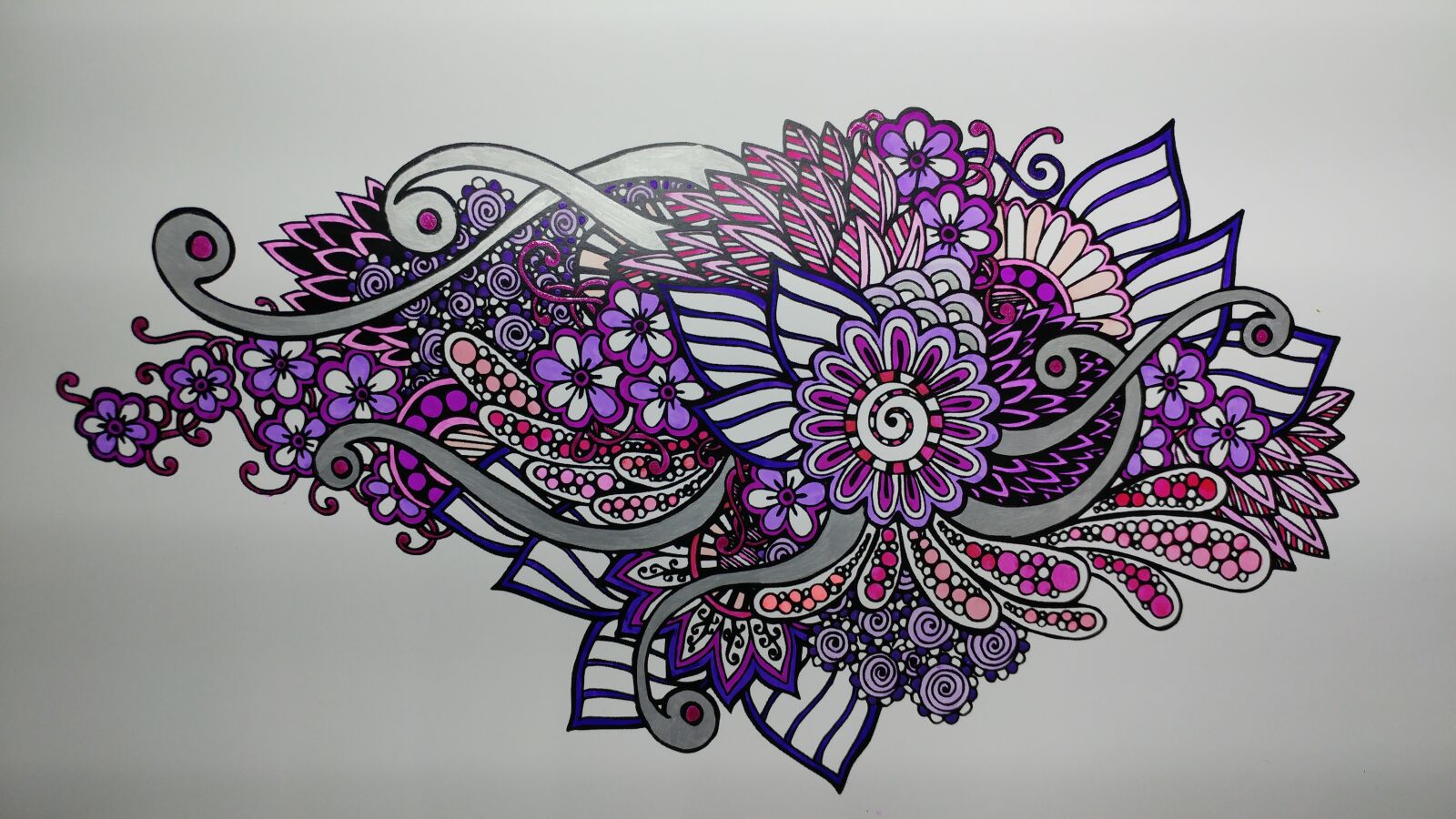 LG G5 sample photo. Mandala, purple, pink photography