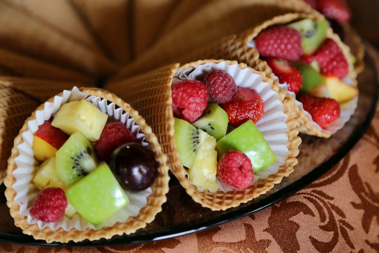 Canon EF 24-105mm F4L IS USM sample photo. Fruit, dessert, salad, ice photography