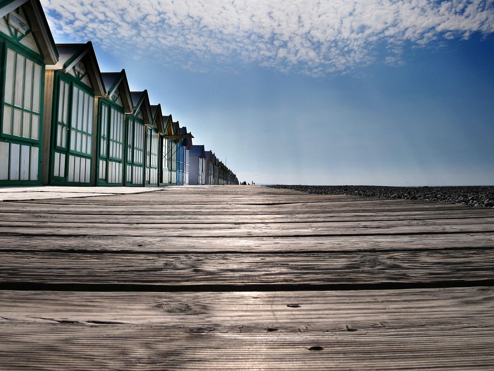 Panasonic Lumix DMC-GX85 (Lumix DMC-GX80 / Lumix DMC-GX7 Mark II) sample photo. Hut, north sea, sea photography