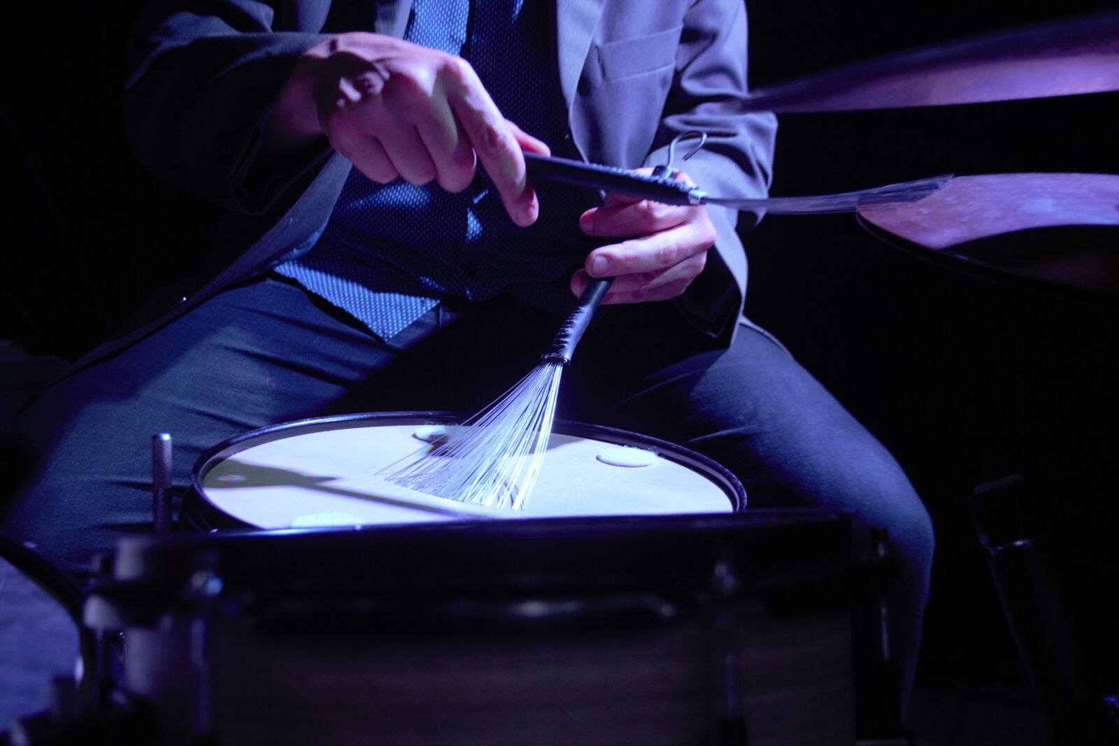 Canon EOS 600D (Rebel EOS T3i / EOS Kiss X5) sample photo. Drummer, jazz, musician photography