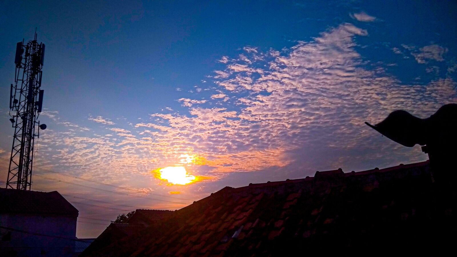 Xiaomi Redmi 4A sample photo. Sun, sunrise, home photography