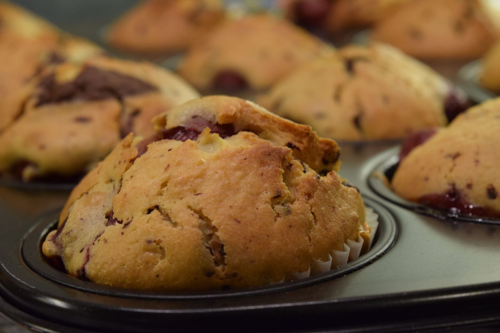 Nikon D3300 sample photo. Muffin, cherry muffin, delicious photography