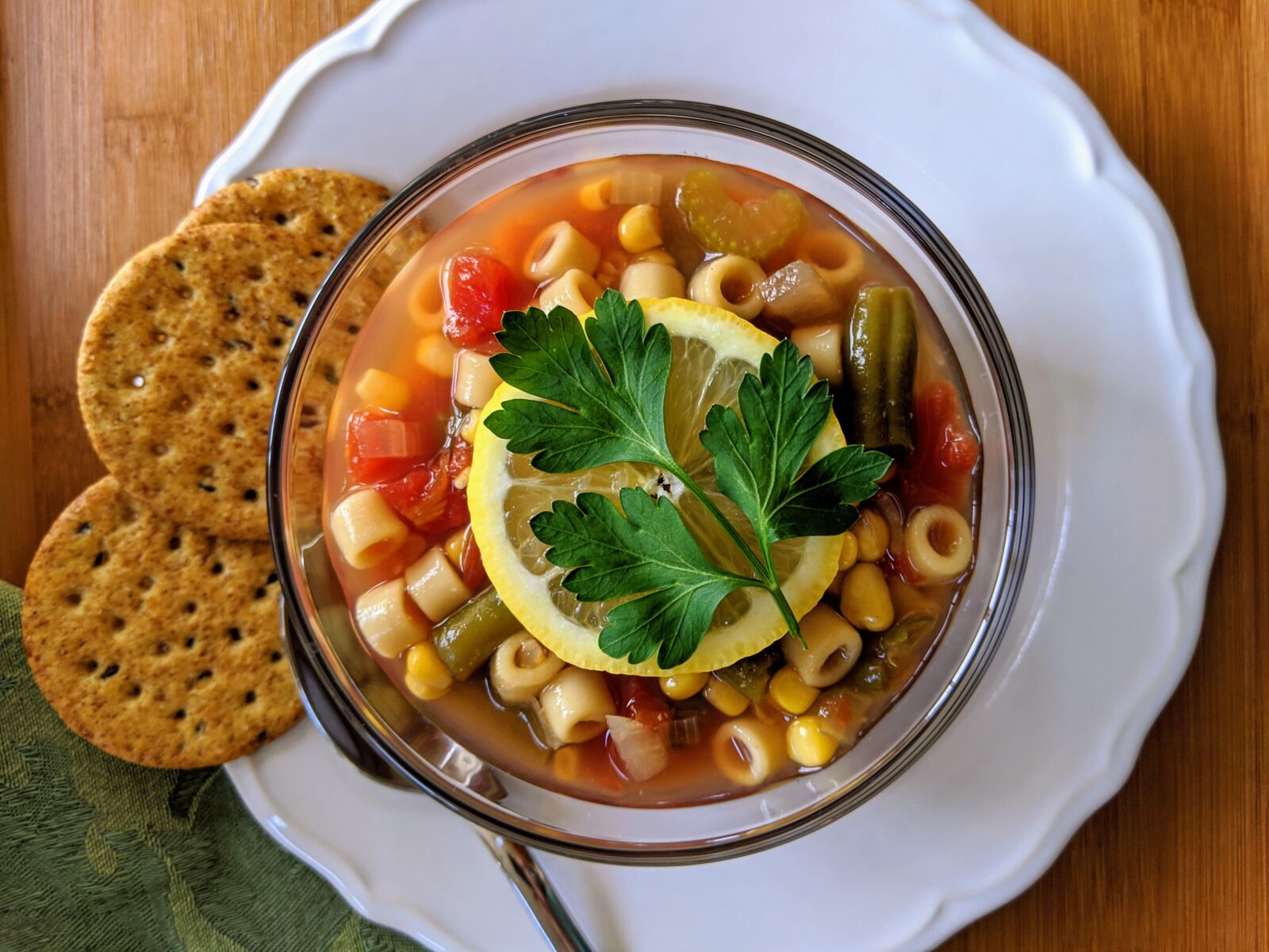 Google Pixel 3 XL sample photo. Soup, vegetable soup, minestrone photography