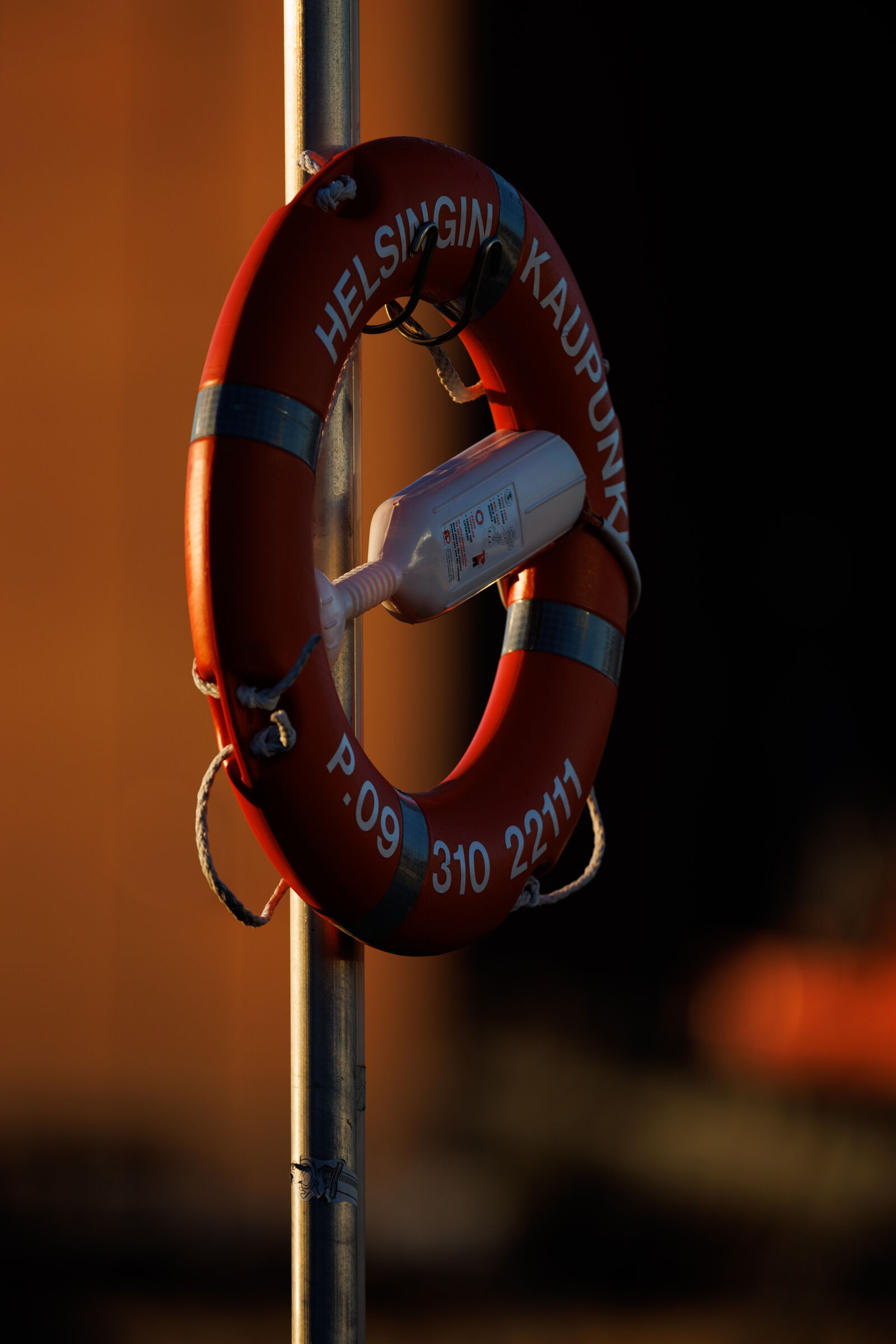 Canon EOS R5 sample photo. Morning lifebuoy photography
