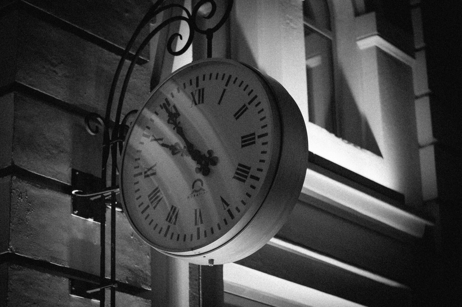 Nikon D3200 sample photo. Clock, wall clock, tower photography