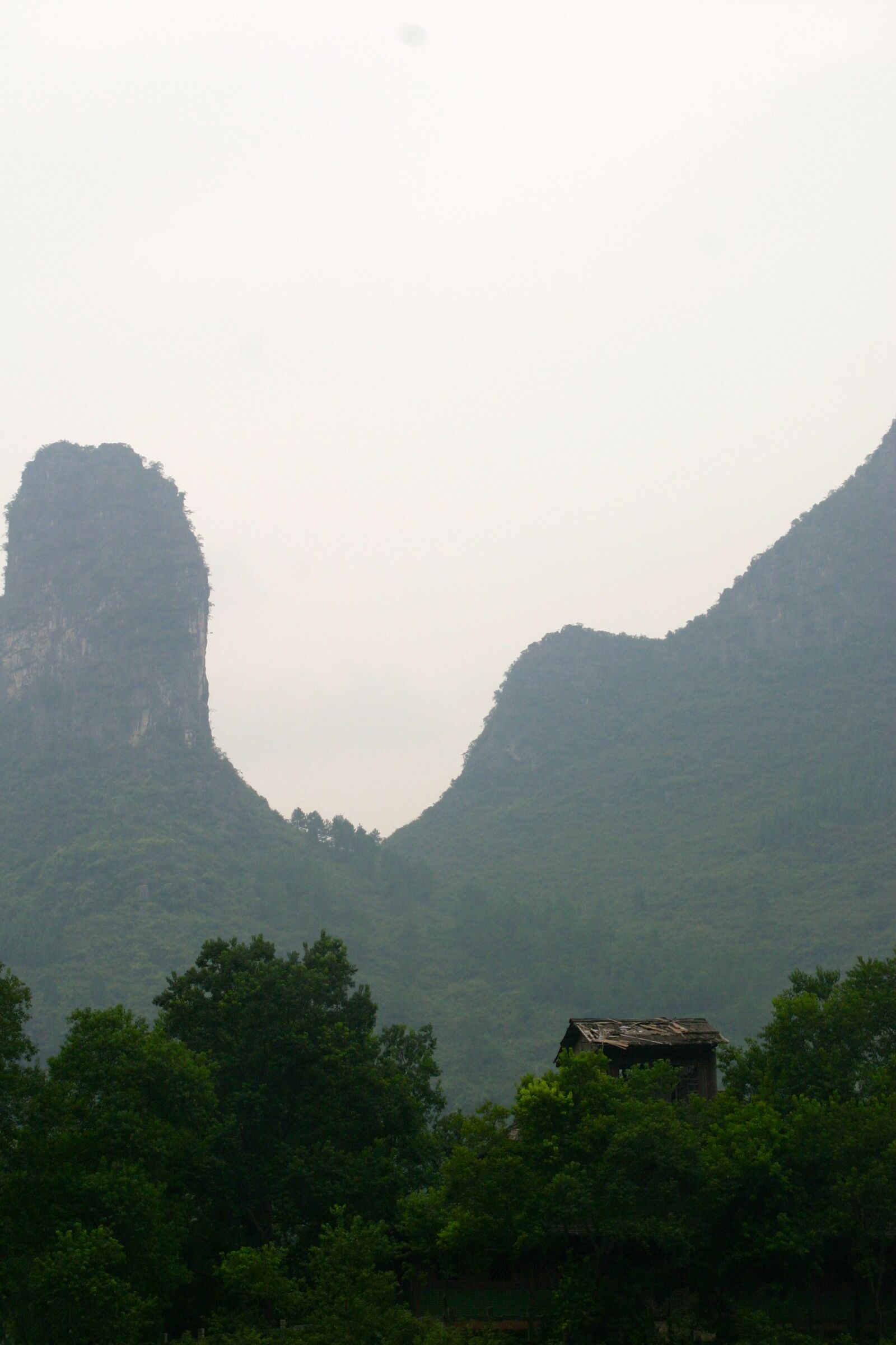 Canon EOS 10D sample photo. Gulin, mountains, water photography