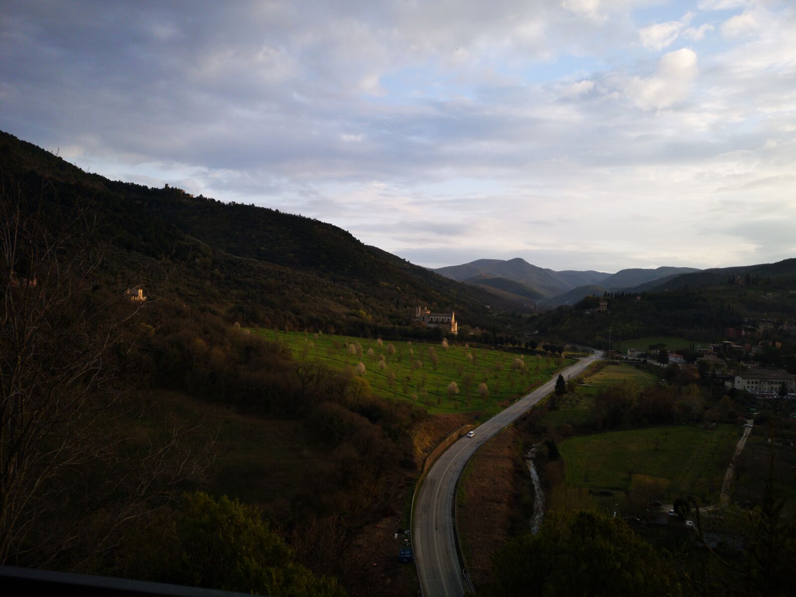 HUAWEI CLT-L09 sample photo. Road, landscape, sky photography