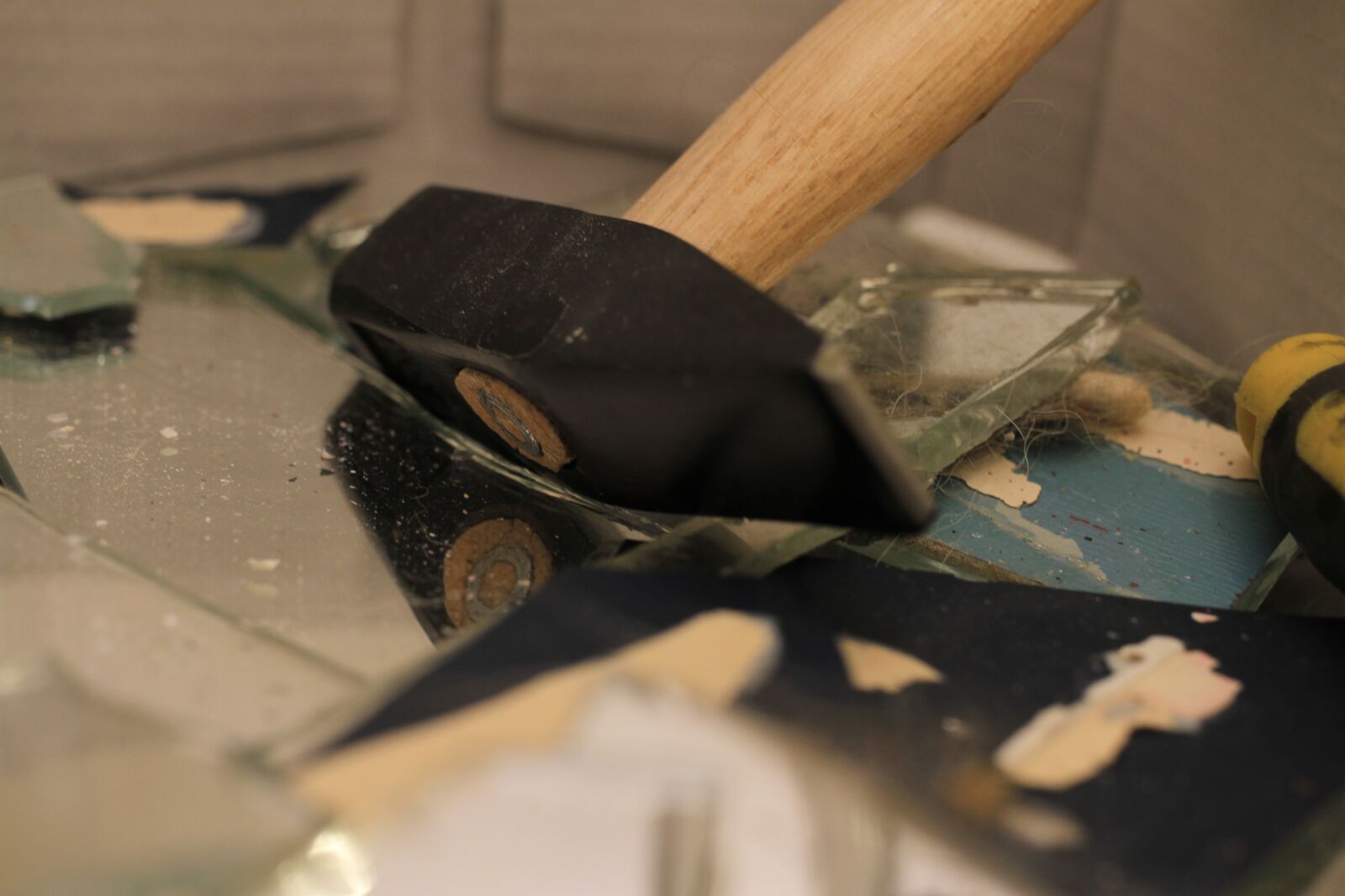 Canon EOS 7D sample photo. Renovation, renovate, mirror photography