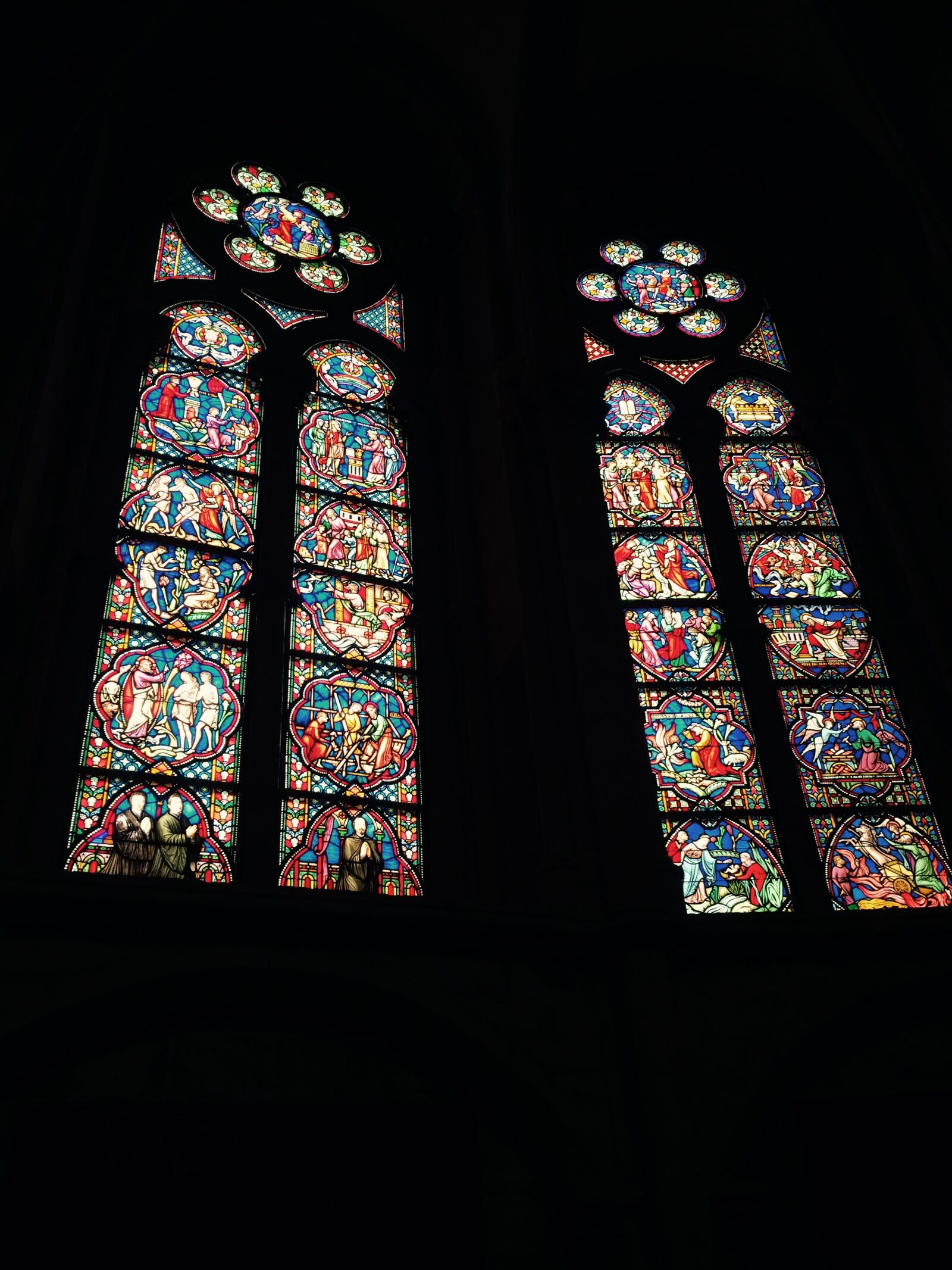 iPhone 5s back camera 4.15mm f/2.2 sample photo. Cathedral, stained glass, brussels photography