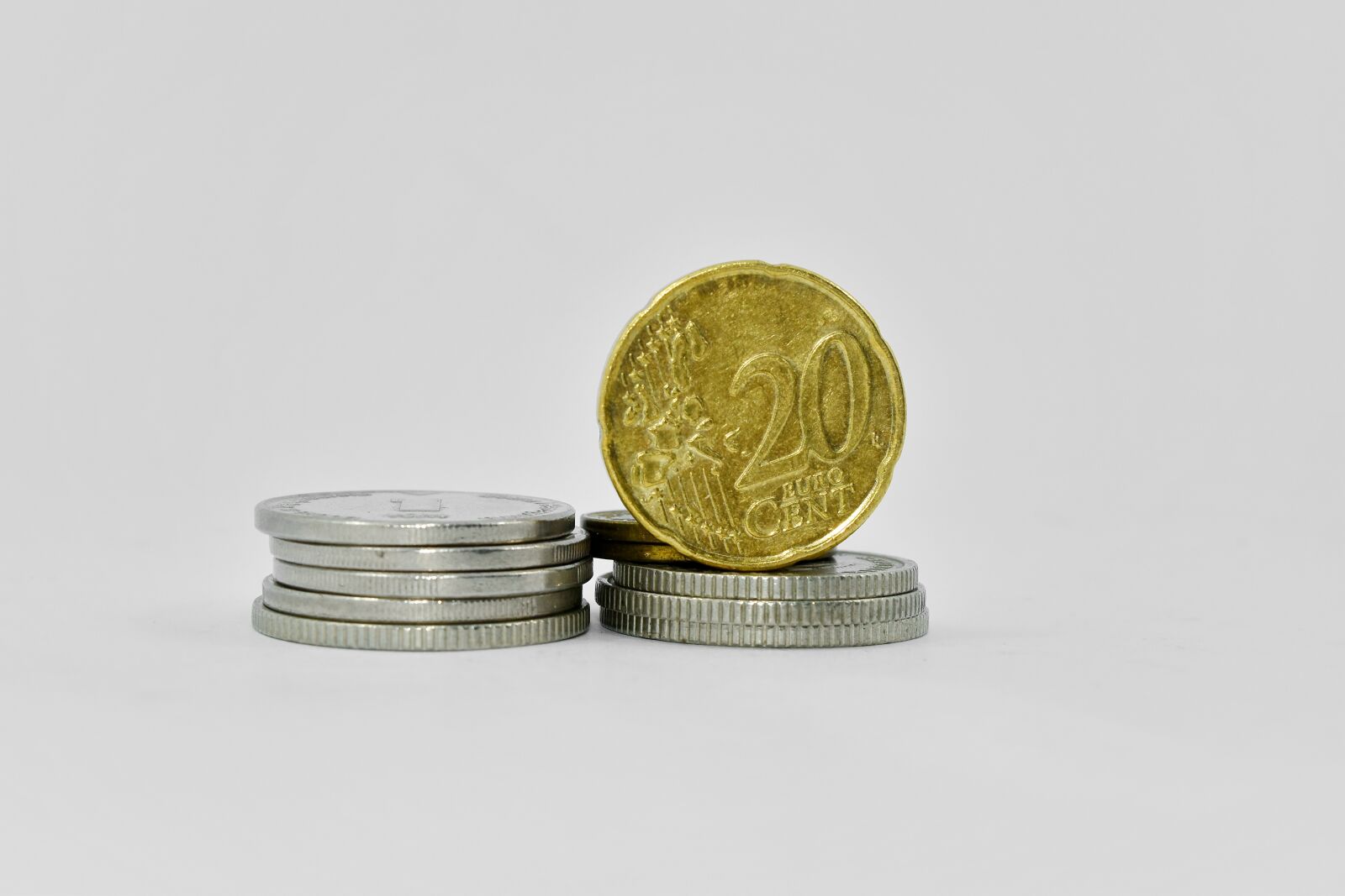 Nikon D5500 sample photo. Cent, coins, euro, metal photography