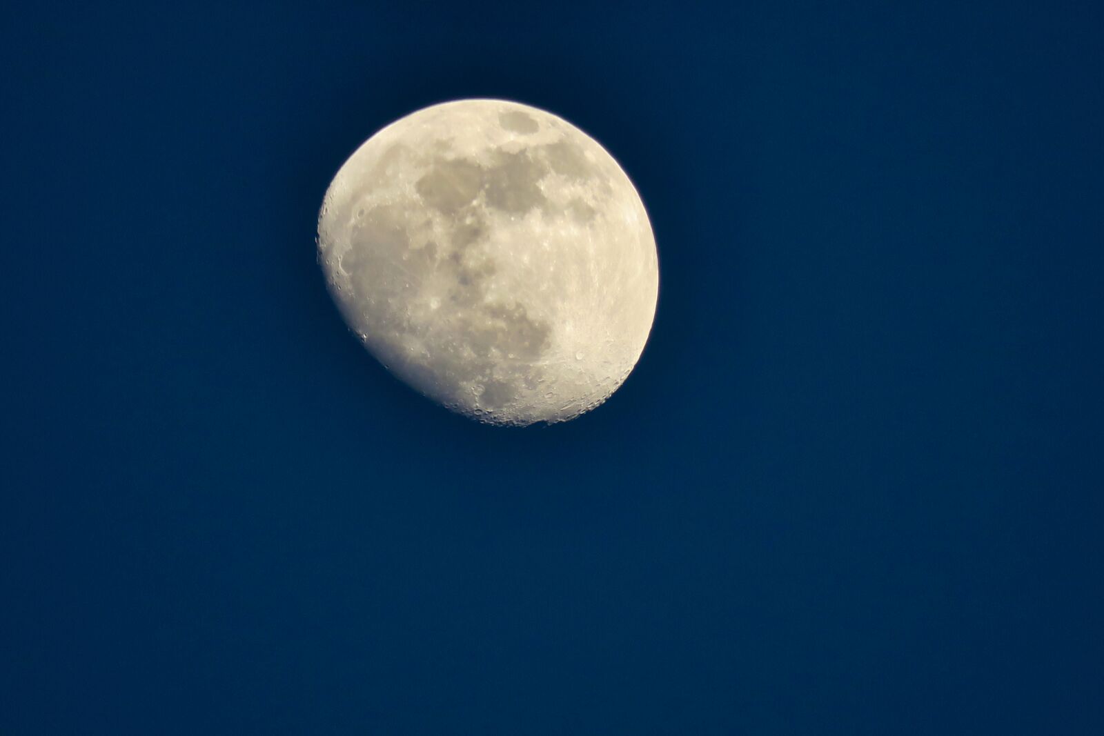 Canon PowerShot G3 X sample photo. Moon, luna, sky photography